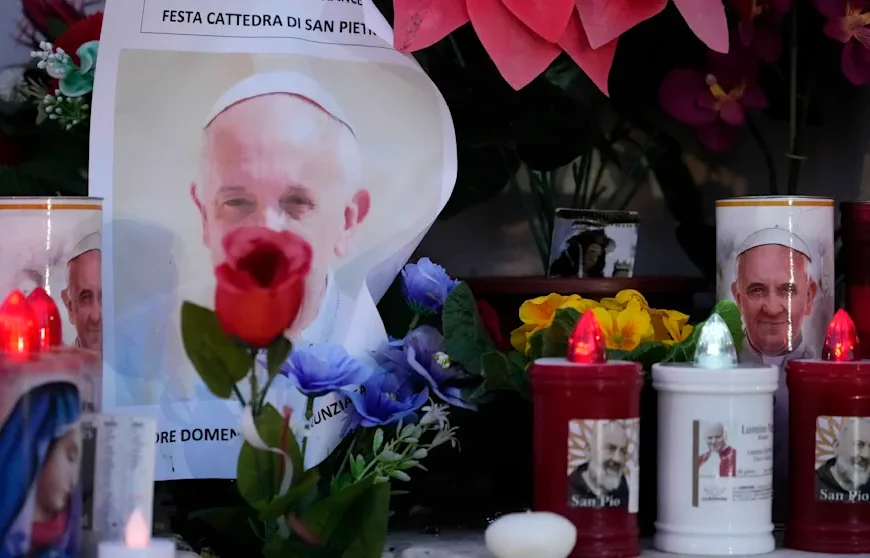 Dramatische Stunden im Vatikan: Die ganze Welt bangt um Papst Franziskus!