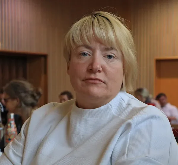 Geld für Senioren veruntreut – Kommt die AfD-Politikerin wirklich straffrei davon?