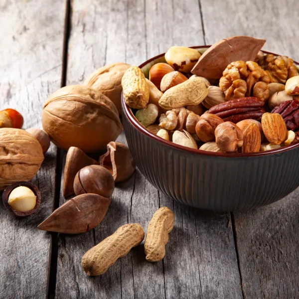 Iss niemals mehr als diese Menge Nüsse am Tag – die Wahrheit überrascht!