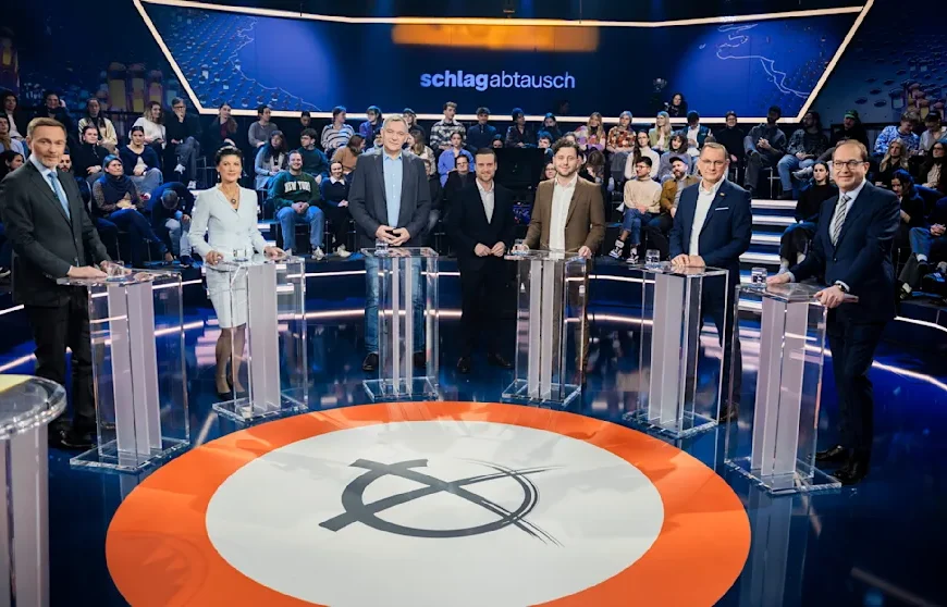 Politiker und Experten erheben schwere Vorw&uuml;rfe gegen ARD und ZDF