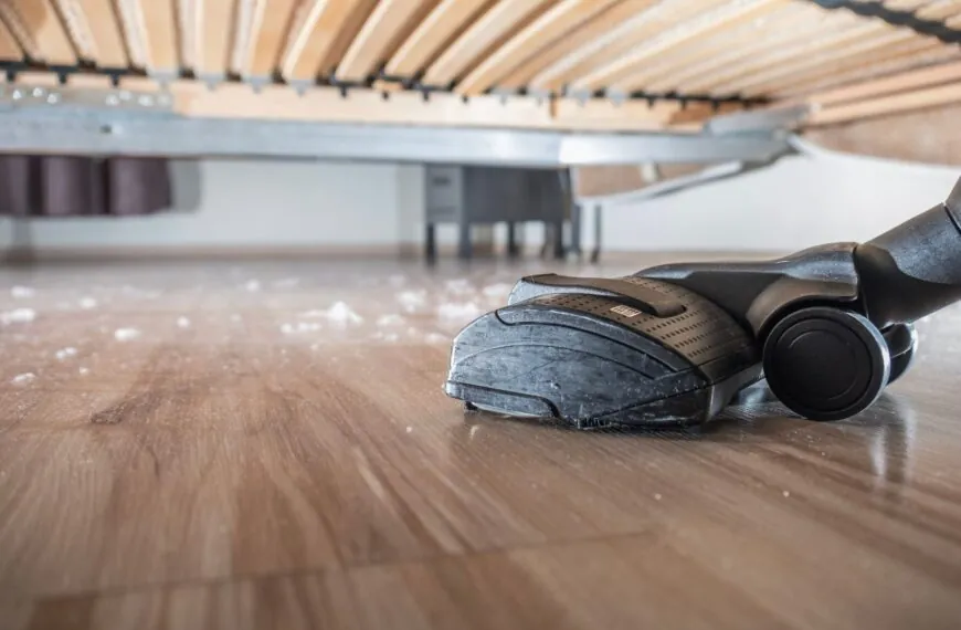 Staub effektiv entfernen: Die versteckten Ursachen und L&ouml;sungen