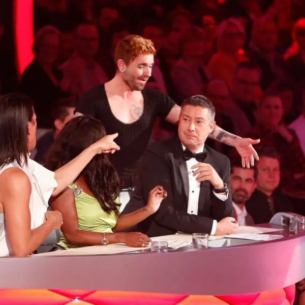 &bdquo;Let&rsquo;s Dance&ldquo;-Schock: Llambi greift pl&ouml;tzlich ein &ndash; Fans fassungslos!