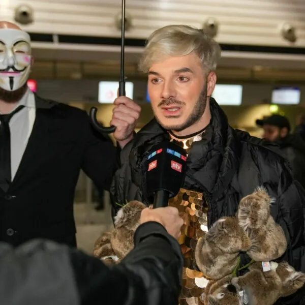 Dschungelcamp-Star Sam Dylan erhebt schwere Vorw&uuml;rfe gegen TV-Sender!