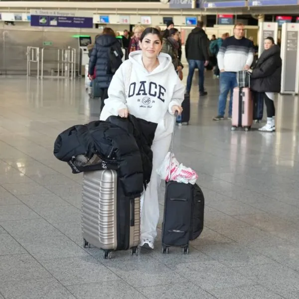 Yeliz Koc schmuggelt Gegenstand in ihrem Slip – Was steckt wirklich dahinter?