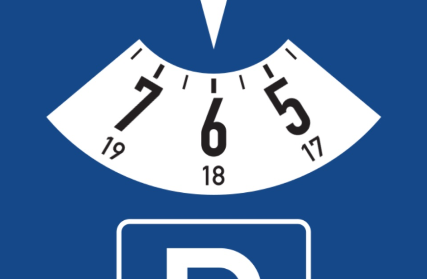 Unglaublich, aber wahr: Stadt Germering verteilt falsche Parkscheiben – Bußgeld-Schock droht! Ungültige Parkscheiben: Findest du den Fehler?