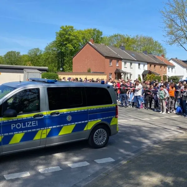 Amok-Alarm an NRW-Schule: SEK im Gro&szlig;einsatz in Oelde