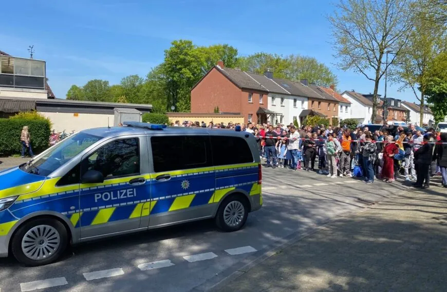 Amok-Alarm an NRW-Schule: SEK im Großeinsatz in Oelde