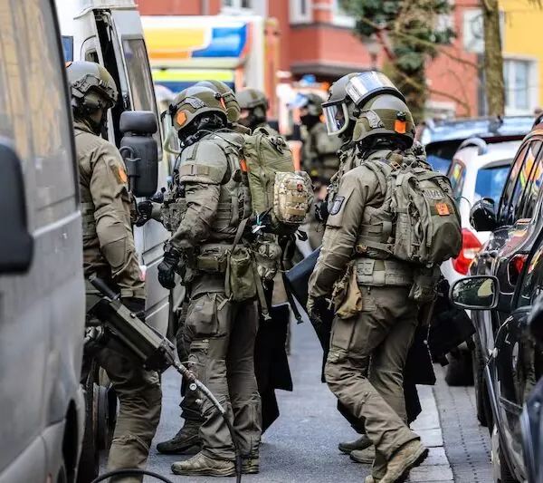 Polizei vereitelt Millionen-Raub &ndash; &bdquo;Ausbrecherk&ouml;nig&ldquo; Antonio Ferrara gefasst