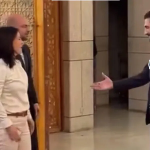 Politischer Eklat: Baerbock von syrischem Religionsführer öffentlich ignoriert