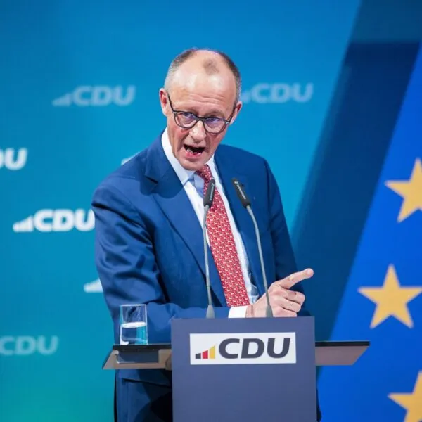 Historisches Schuldenpaket: Merz verteidigt Milliardeninvestitionen in Verteidigung und Infrastruktur