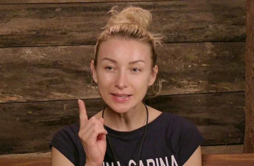 Anna-Carina Woitschack ist zurück: Schlagerstar feiert Bühnen-Comeback nach Dschungel-Abenteuer