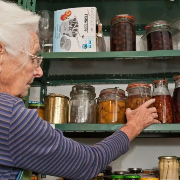 7 geniale Haushaltstipps aus Omas Zeiten, die du kennen solltest