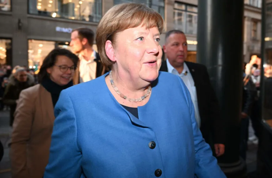 ANGELA MERKELS RENTEN-SCHOCK: SO VIEL GELD KASSIERT DIE EX-KANZLERIN JEDEN MONAT!