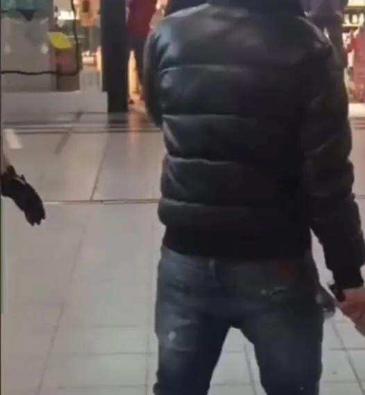 Brutale Messerattacke am Bahnhof Br&uuml;ssel-S&uuml;d: Sicherheitsmann greift beherzt ein