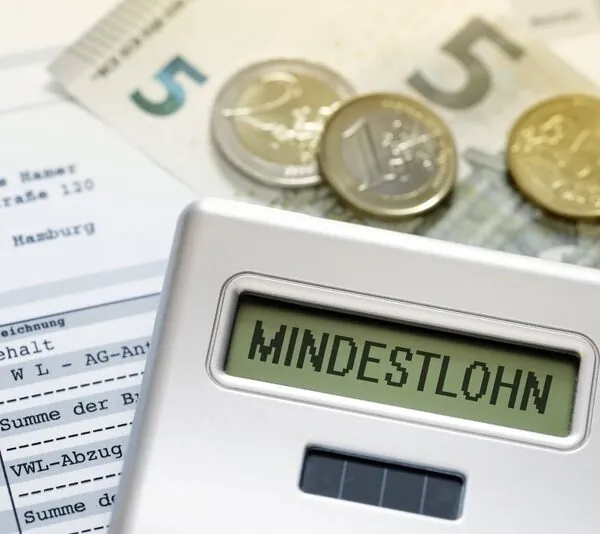 Gesetze, Preiserh&ouml;hungen, Neuerungen und Co.: Das &auml;ndert sich 2025 f&uuml;r Verbraucher*innen