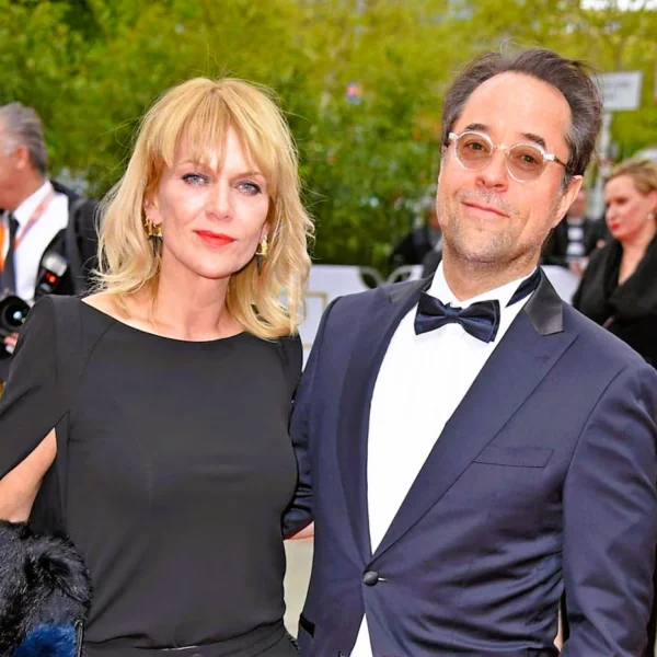 Getrennte Waschbecken retten unsere Ehe&ldquo; &ndash; Anna Loos verr&auml;t, was hinter Jan Josef Liefers&rsquo; Liebesgl&uuml;ck steckt