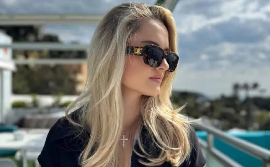 Davina Geiss verzaubert Fans mit Auftritt im Nylon-Kleid