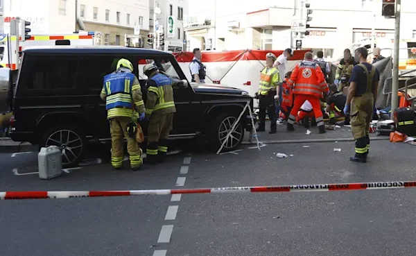 Tragödie in Stuttgart: Auto fährt in Menschengruppe – eine Frau stirbt, mehrere Verletzte