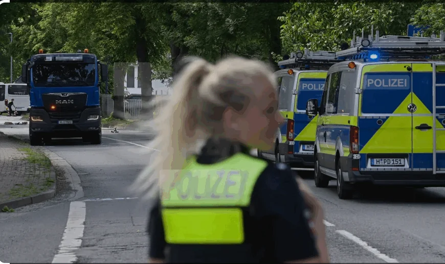 Trag&ouml;die in der Wedemark: Kleinkind von Lkw &uuml;berfahren und t&ouml;dlich verletzt
