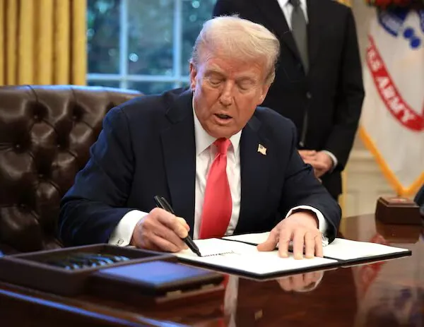 Trump attackiert deutsche Au&szlig;enpolitik bei der UN &ndash; Baerbock im Zentrum der Kritik