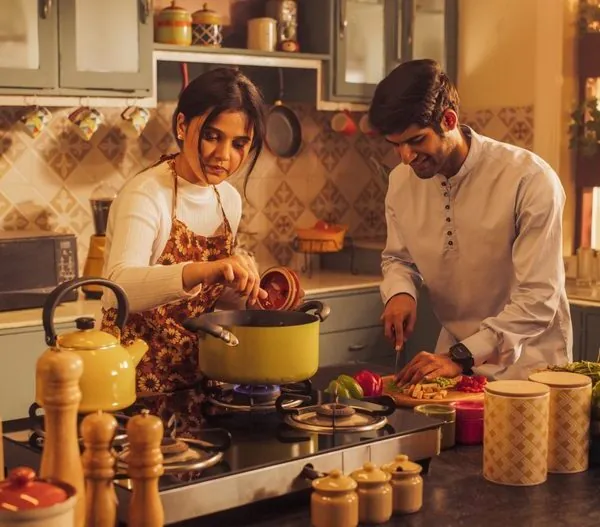 Curry &ndash; ein Gericht, ein Problem? Die Debatte um Sprache, Kultur und kulinarischen Respekt