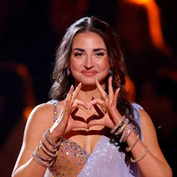 Ekaterina Leonova macht ihre Liebe öffentlich – erstmals zeigt sie sich mit ihrem Freund Ilya