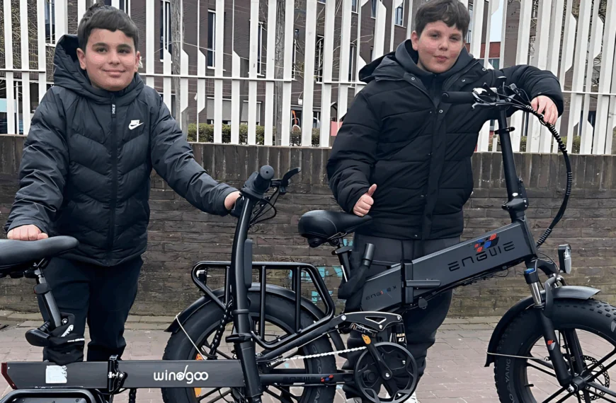 Mutter verzweifelt: „Mein Sohn darf seine Fatbike nicht in der Schule aufladen – aber wie soll er dann zur Schule kommen?“