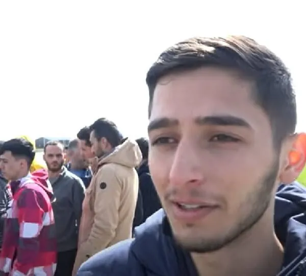 Mohamed setzt seine Hungerstreik fort: „Ich esse erst wieder, wenn meine Forderungen erfüllt sind“