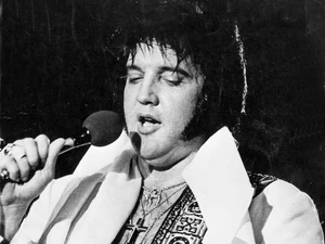 Elvis Presleys letzter Auftritt: Ein bewegendes Vermächtnis des King of Rock ’n’ Roll