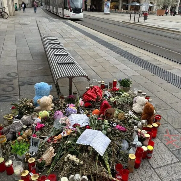 Trag&ouml;die in Erfurt: 13-j&auml;hriger Momo stirbt bei Bus-Unfall