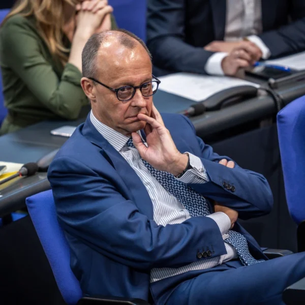 Politischer Streit um das Rentenpaket: Widerstand gegen Merz w&auml;chst &ndash; Linke &uuml;berrascht mit Gegenkurs