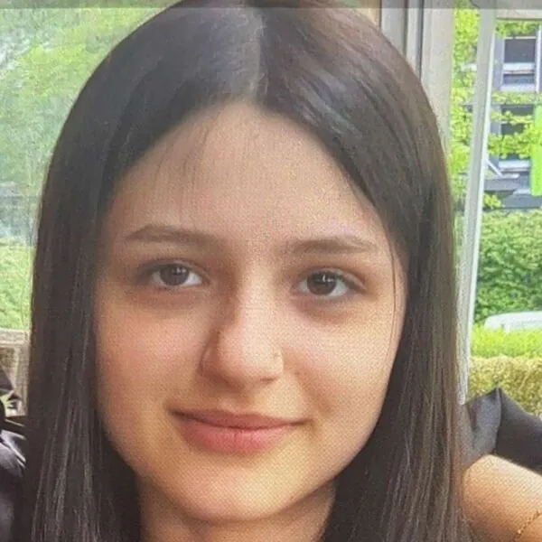 💔 14-J&auml;hrige Lea aus Karlsfeld verschwunden &ndash; Polizei bittet um Hinweise 🙏