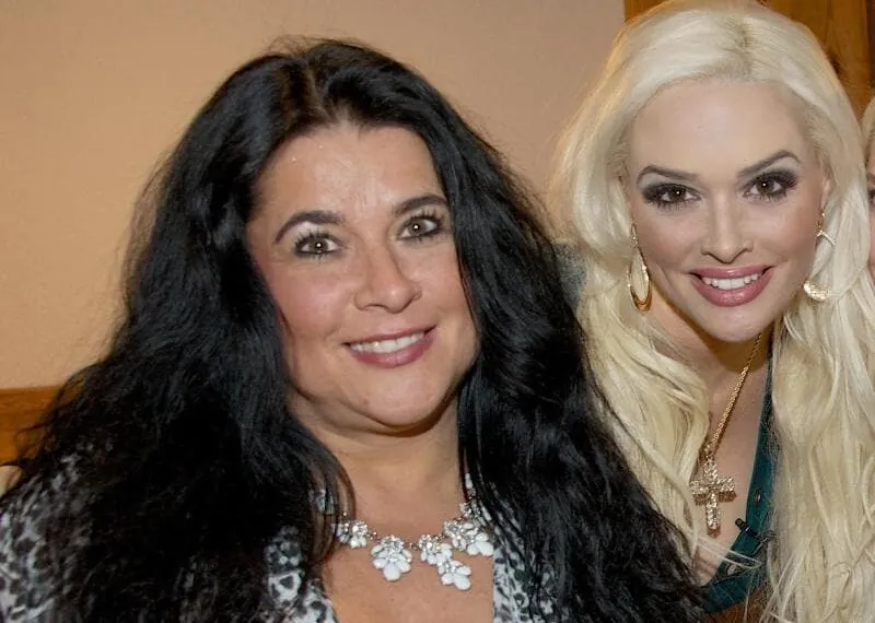 Skandal um &bdquo;Mama Katzenberger&ldquo;: &Uuml;berraschende OP sorgt f&uuml;r Wirbel &ndash; und der wahre Grund schockiert die Fans