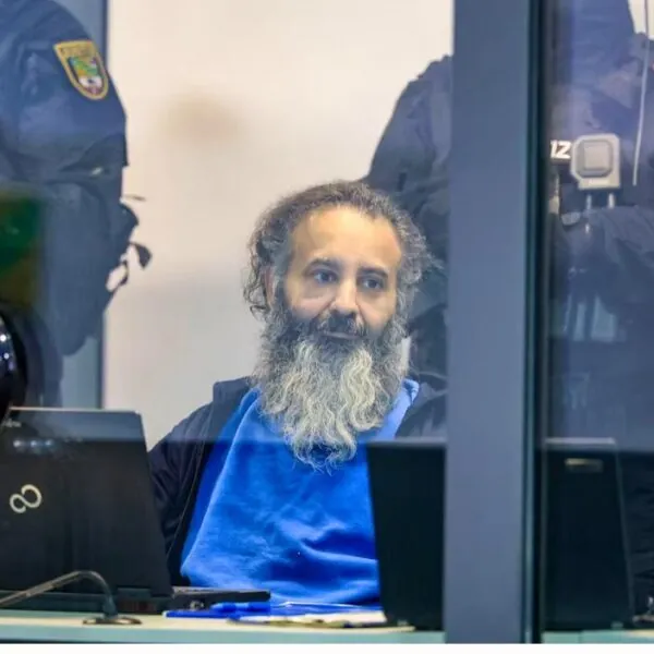 &bdquo;Terror, Hashtags, Laptop: Wie Taleb A. den Gerichtssaal zur B&uuml;hne macht&ldquo;