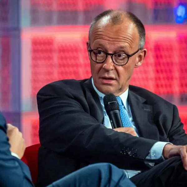 Ein Skandal, der die Demokratie auf die Probe stellt! Die Bundestagswahl 2025 könnte manipuliert worden sein – und nun steht die Zukunft unserer politischen Freiheit auf dem Spiel. Hat das Bündnis Sahra Wagenknecht wirklich die 5-Prozent-Hürde übersprungen, oder wurde eine Neuauszählung absichtlich verhindert, um die bestehenden Machtverhältnisse zu bewahren? Die erschreckenden Ungereimtheiten werfen dunkle Schatten auf das Wahlsystem und stellen ernste Fragen zur Integrität der Wahl auf. Warum dieser mutmaßliche Wahlbetrug nicht nur das BSW, sondern die Grundfesten unserer Demokratie gefährdet