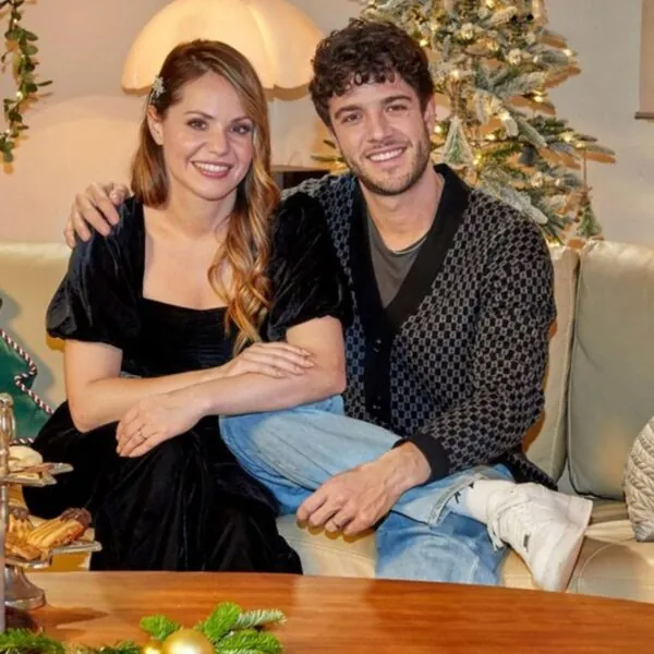 „Promis unterm Weihnachtsbaum“ – RTL startet neues Festtags-Format voller Emotionen, Quiz-Spaß und TV-Weihnachtszauber