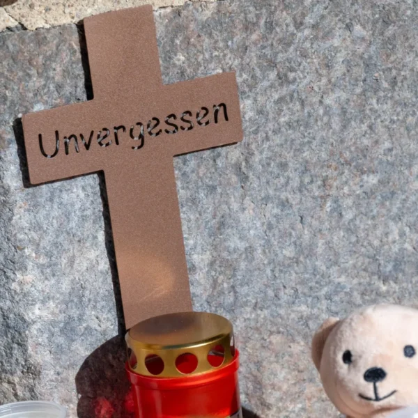 Nach Wochen der Ungewissheit: Ermittler verhaften Verd&auml;chtige im Fall des get&ouml;teten Jungen