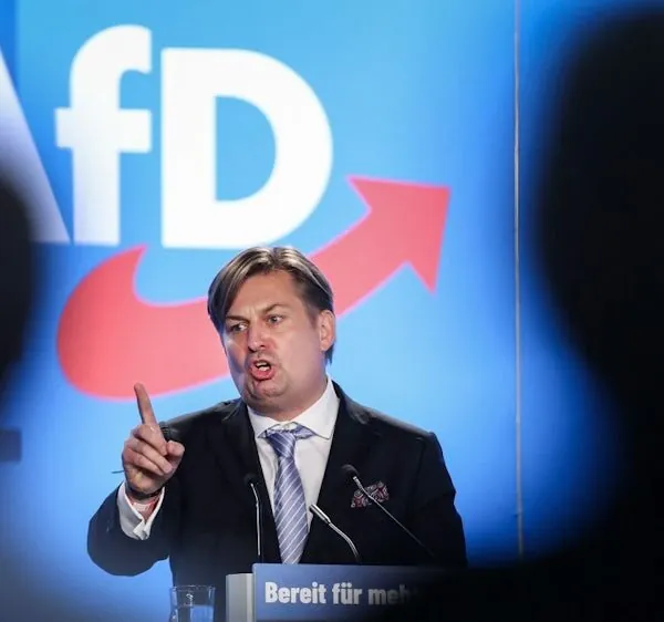 China zeigt Gespr&auml;chsbereitschaft &ndash; AfD feiert Rekordwerte: Deutsche Parteien unter Druck