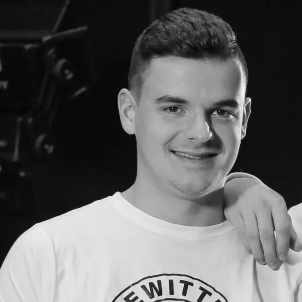 Familie bricht Schweigen: Die schockierende Wahrheit hinter dem Tod von &bdquo;Gewitter im Kopf&ldquo;-Star Jan Zimmermann