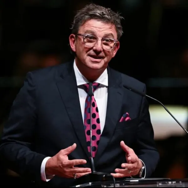 „Bergdoktor“-Star Hans Sigl wehrt sich gegen Kritik an Umgang mit Thomas Gottschalk