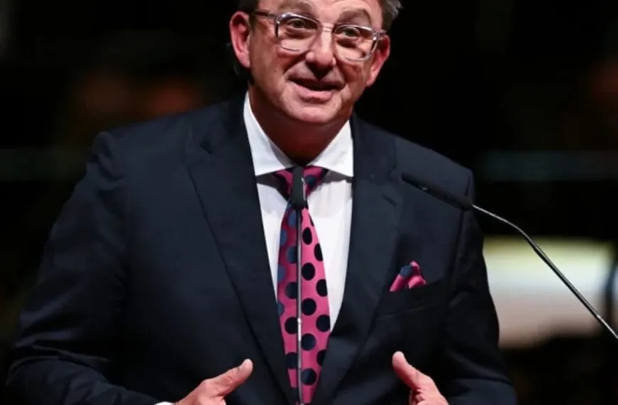 „Bergdoktor“-Star Hans Sigl wehrt sich gegen Kritik an Umgang mit Thomas Gottschalk