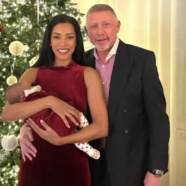Boris Becker im Vatergl&uuml;ck: Erstes Weihnachten mit Baby Zo&euml; r&uuml;hrt Fans