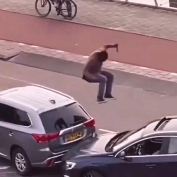 Zerst&ouml;rte Autos im Wohnviertel: Ein Einzelfall oder Symptom eines gr&ouml;&szlig;eren Problems?