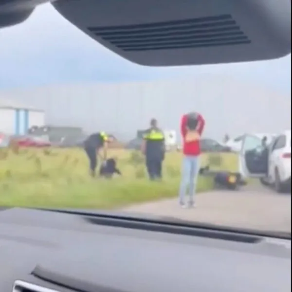 Wenn Provokation auf Realit&auml;t trifft: Ein Roller, ein Aufkleber und die Frage nach Verantwortung im &ouml;ffentlichen Raum