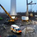 T&ouml;dlicher Arbeitsunfall an Windkraftanlage: Zwei Monteure st&uuml;rzen aus gro&szlig;er H&ouml;he