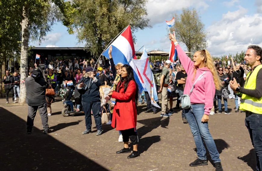 Niederl&auml;ndisches Dorf protestiert gegen Aufnahme eines Asylbewerberzentrums