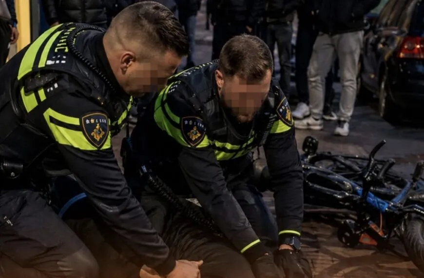 &bdquo;Pl&ouml;tzlich eskaliert alles&ldquo; &ndash; Was diese Aufnahmen &uuml;ber das harte Vorgehen der Polizei wirklich zeigen, spaltet jetzt das ganze Netz