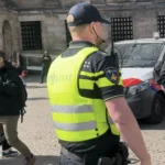 Polizeieinsatz bei Demonstration auf dem Dam-Platz: Vorfall mit Flagge sorgt f&uuml;r Diskussionen
